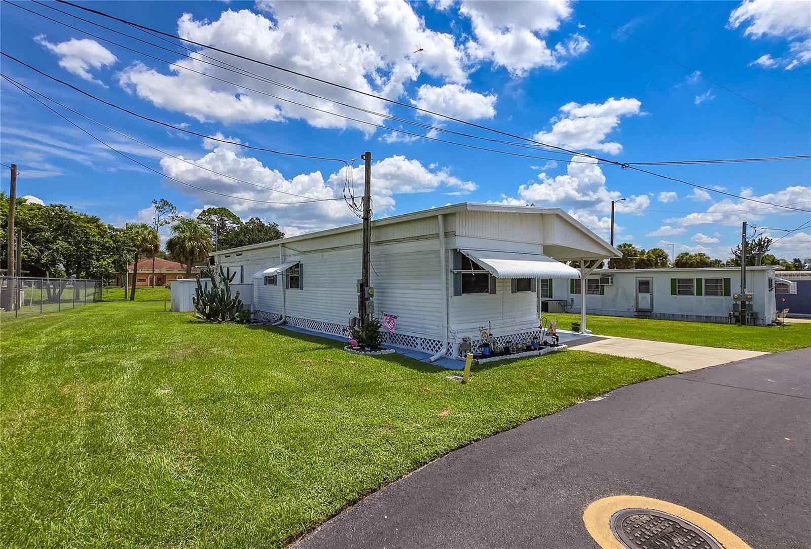 6132 HARRIET ST, ZEPHYRHILLS, FL — photo 4