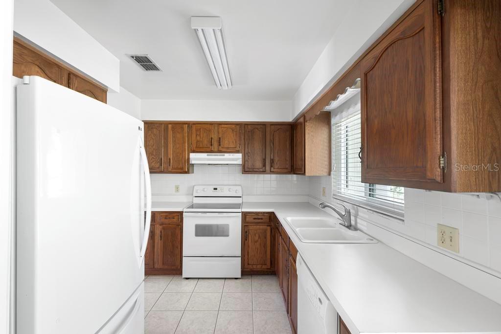 101 GRAND PLAZA DR #G3, ORANGE CITY, FL — photo 13