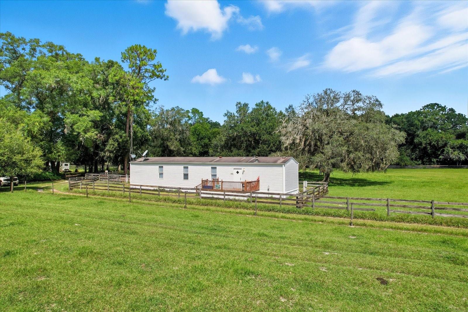 12550 SW 16TH AVE, OCALA, FL — photo 42
