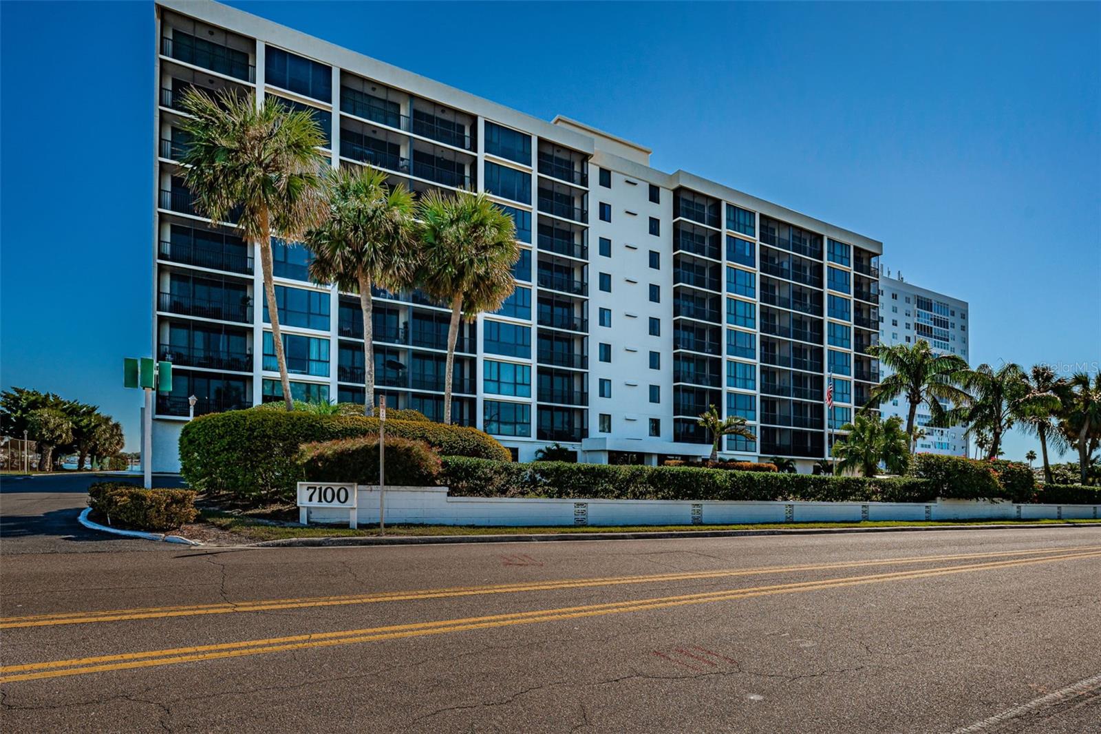 7100 SUNSHINE SKYWAY LN S #608, ST PETERSBURG, FL — photo 6