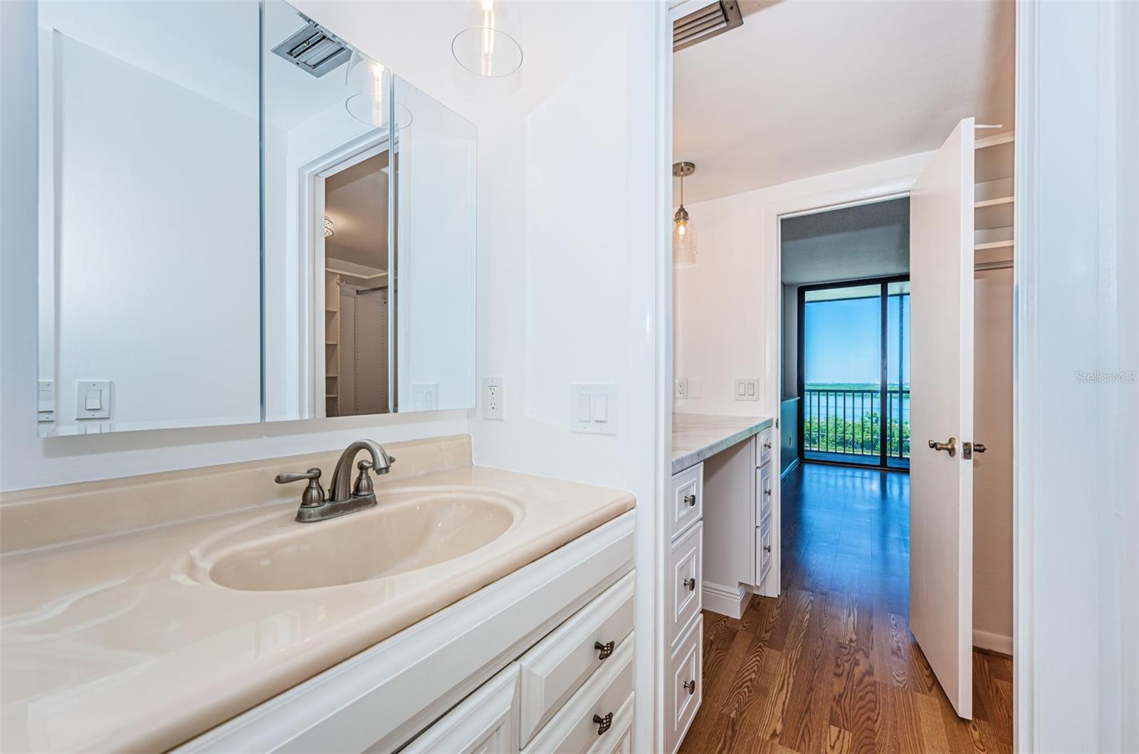 7100 SUNSHINE SKYWAY LN S #608, ST PETERSBURG, FL — photo 27