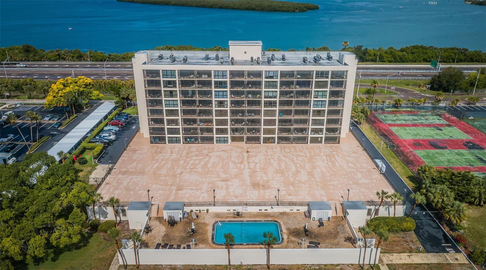 7100 SUNSHINE SKYWAY LN S #608, ST PETERSBURG, FL — photo 54