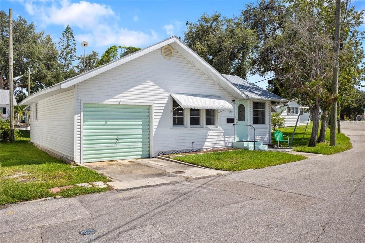 9 SEMINOLE DR, BRADENTON, FL — photo 21