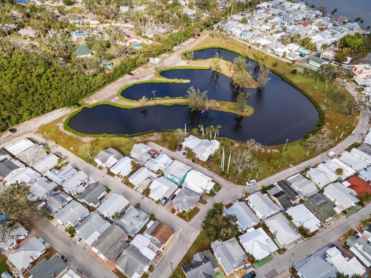 9 SEMINOLE DR, BRADENTON, FL — photo 29