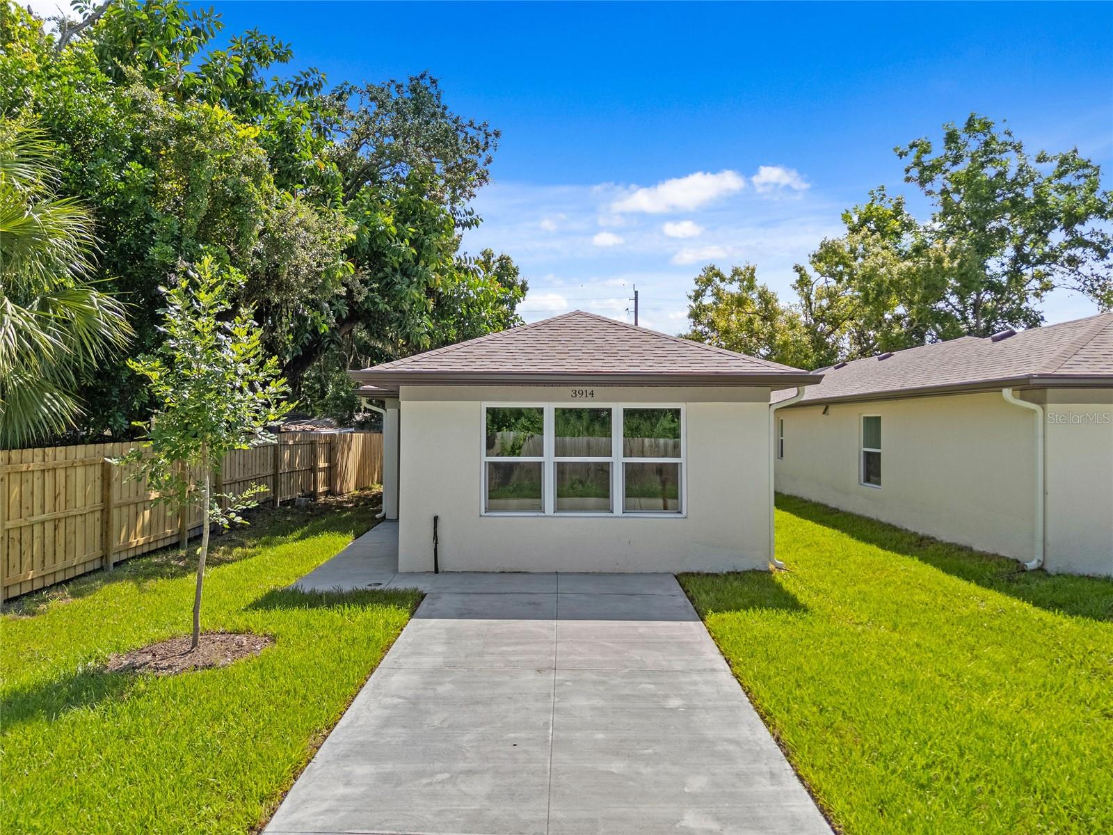 3914 WALNUT AVE, SARASOTA, FL