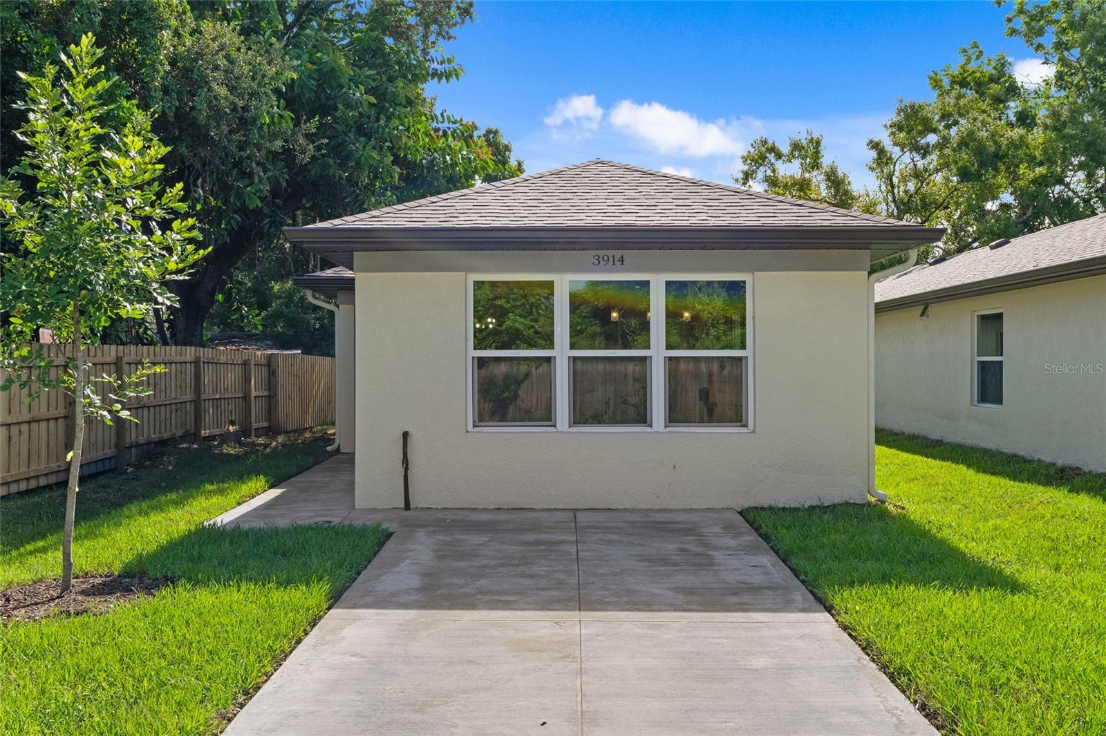 3914 WALNUT AVE, SARASOTA, FL — photo 4