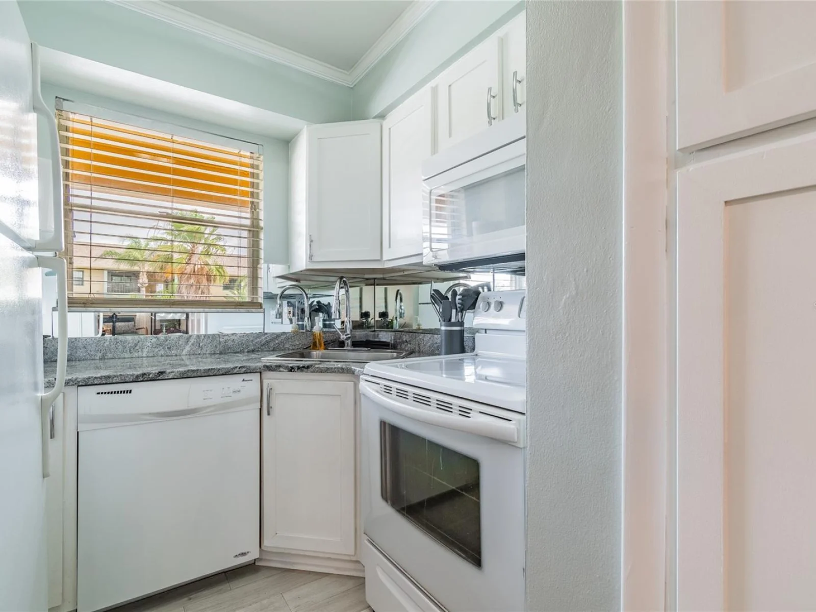439 S PAULA DR #202, DUNEDIN, FL — photo 32