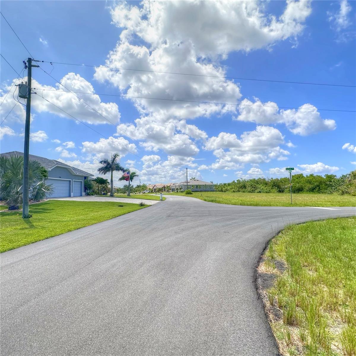 17294 COMINGO LN, PUNTA GORDA, FL — photo 9