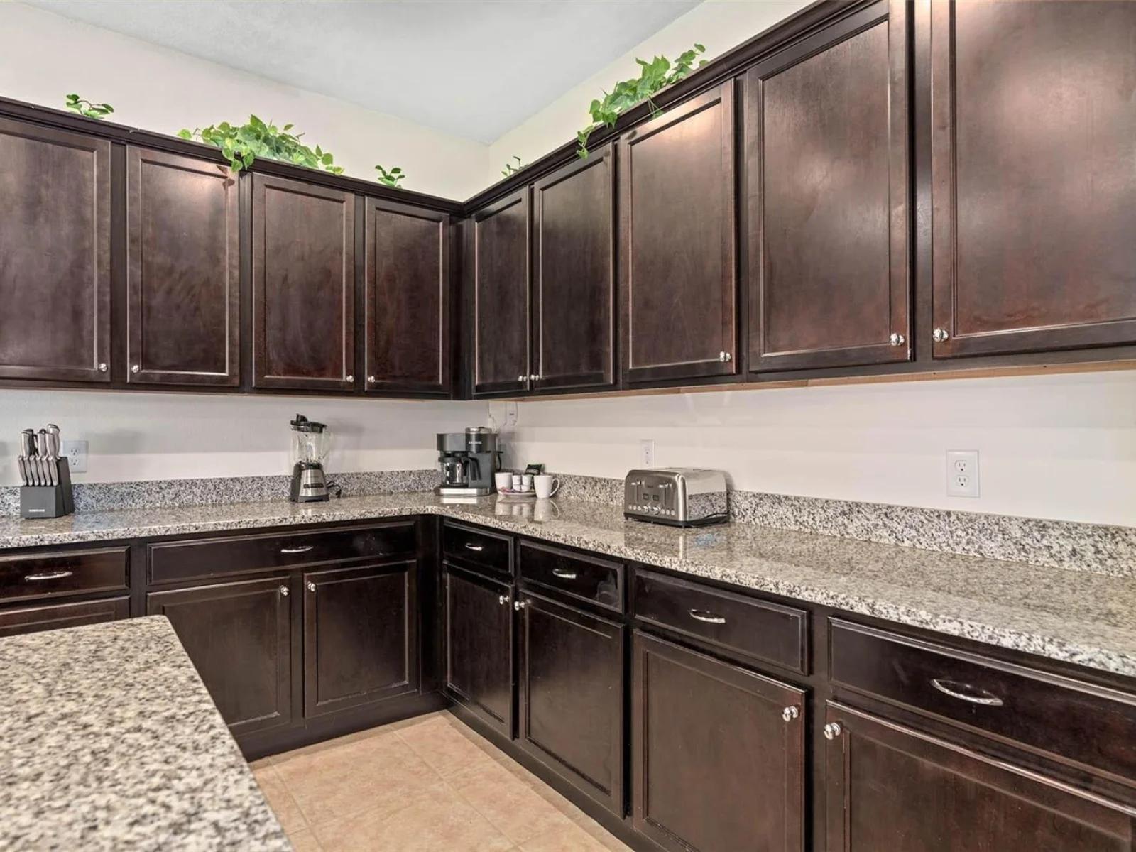 1940 NICE CT, KISSIMMEE, FL — photo 19