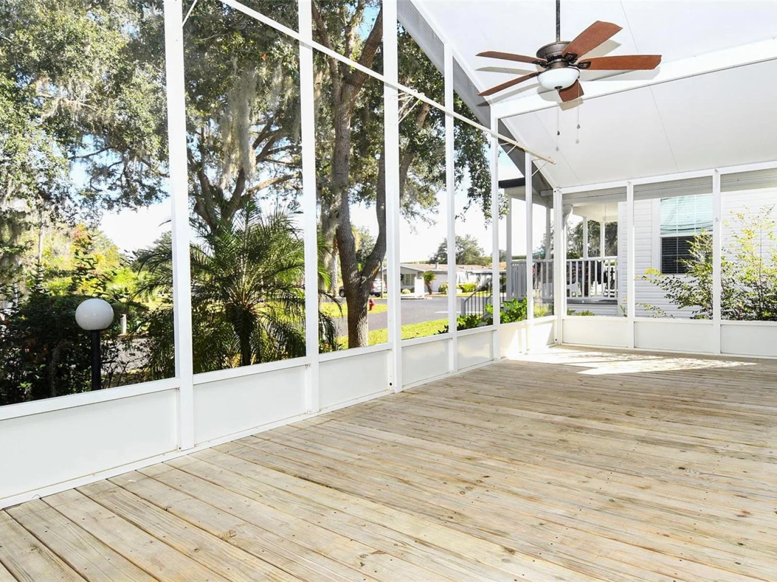 11642 MARTELL CT, LEESBURG, FL — photo 19