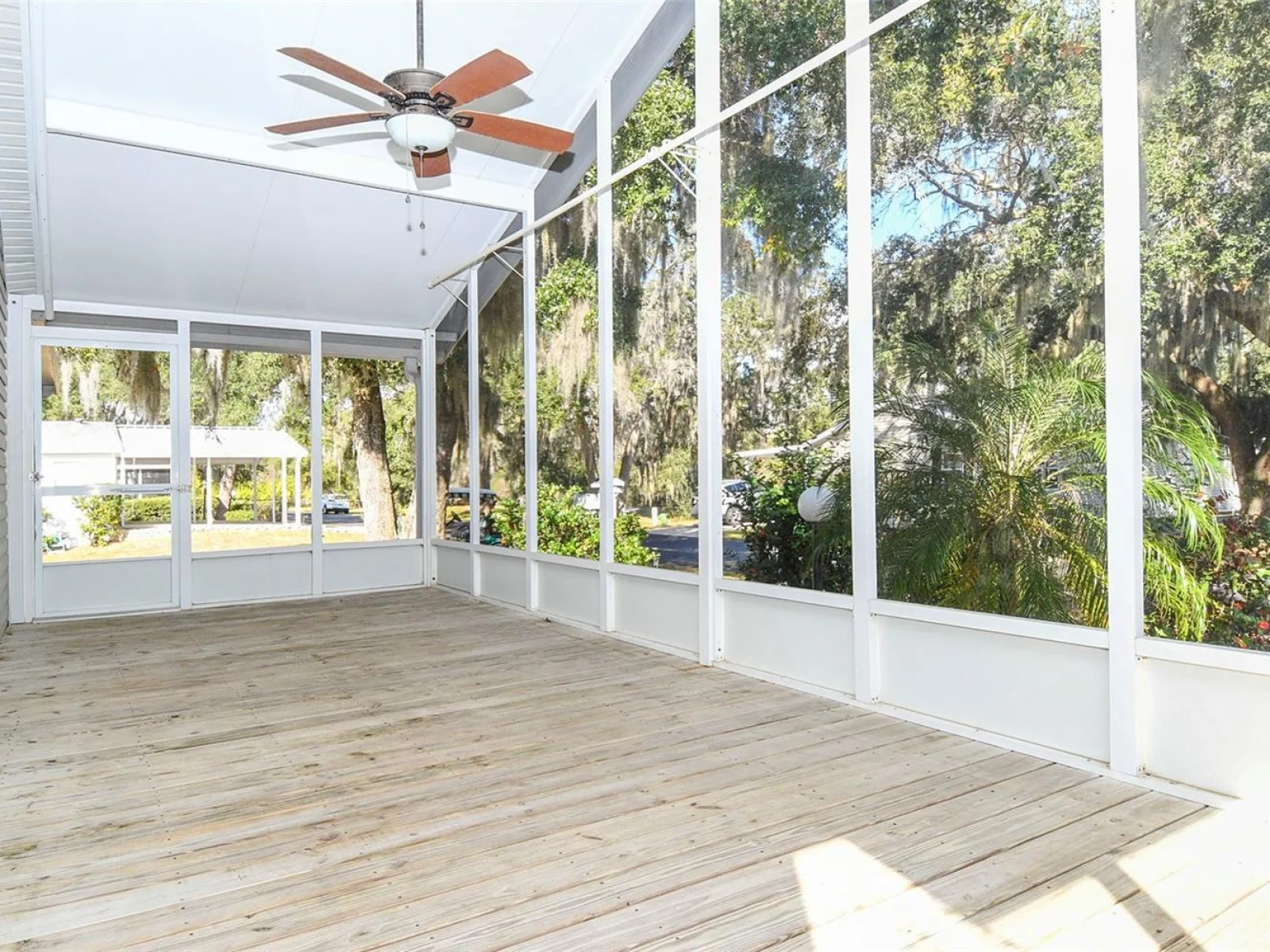 11642 MARTELL CT, LEESBURG, FL — photo 22
