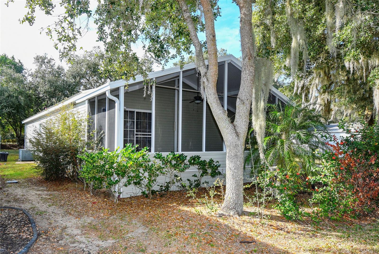 11642 MARTELL CT, LEESBURG, FL — photo 50