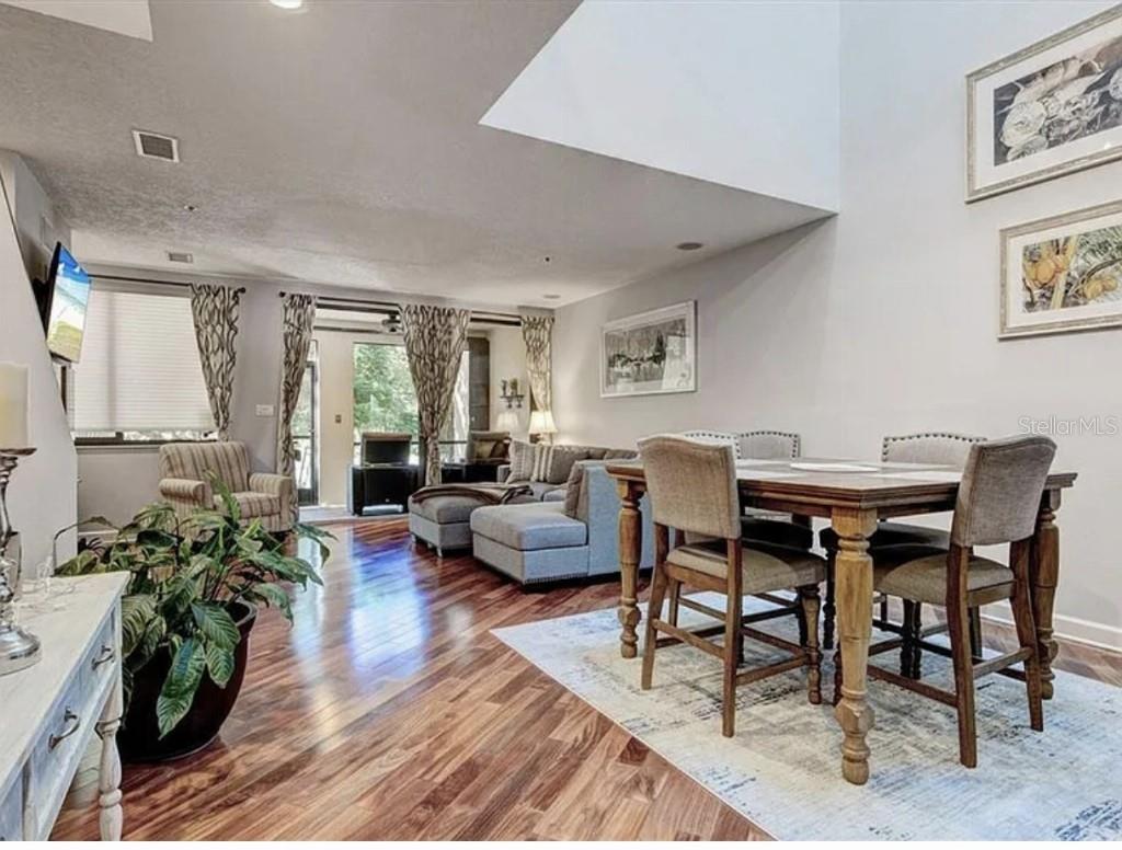 1926 HARBOURSIDE DR #1302, LONGBOAT KEY, FL — photo 2