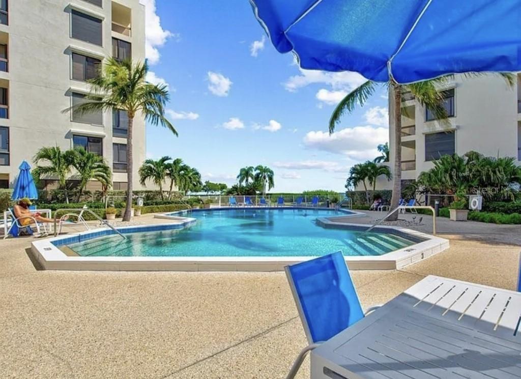 1926 HARBOURSIDE DR #1302, LONGBOAT KEY, FL — photo 30