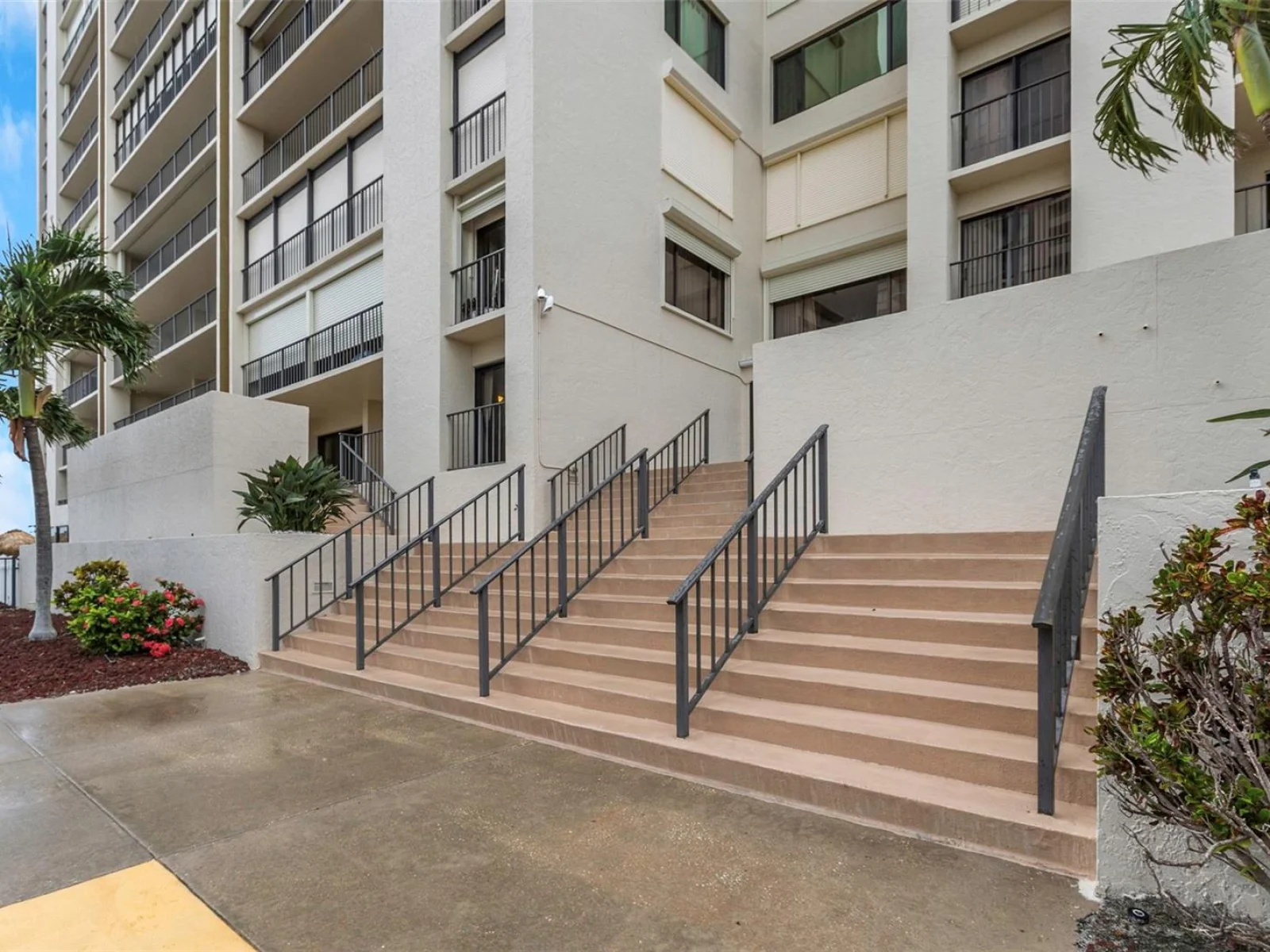1480 GULF BLVD #506, CLEARWATER BEACH, FL — photo 5