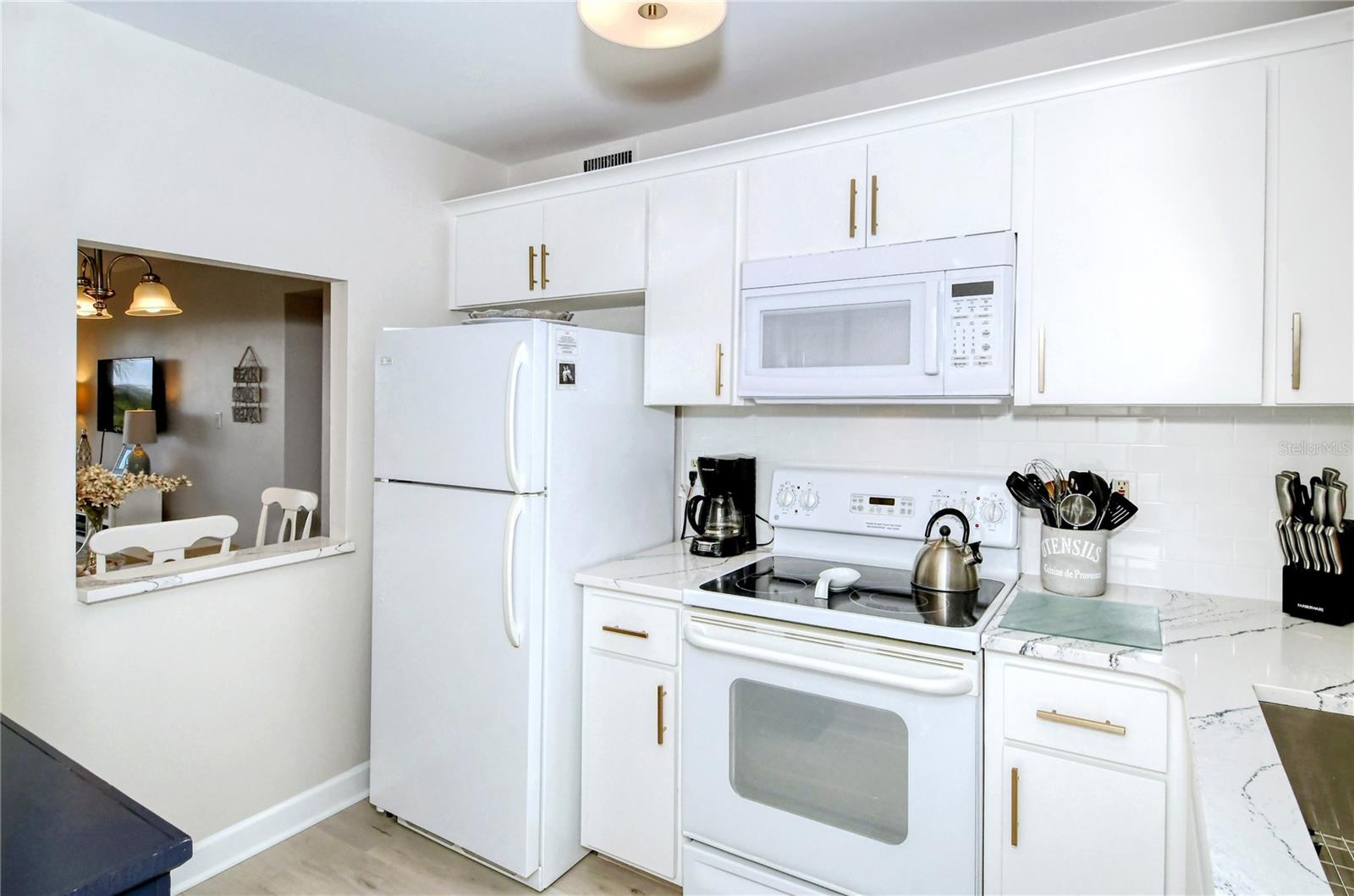 925 BEACH RD #310, SARASOTA, FL — photo 13