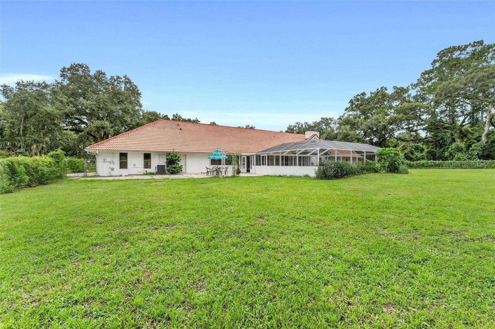 553 NE 205TH AVE, WILLISTON, FL — photo 34