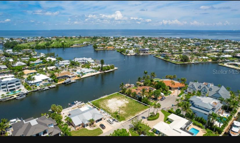 538 67TH ST, HOLMES BEACH, FL — photo 19