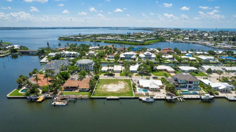538 67TH ST, HOLMES BEACH, FL — photo 25