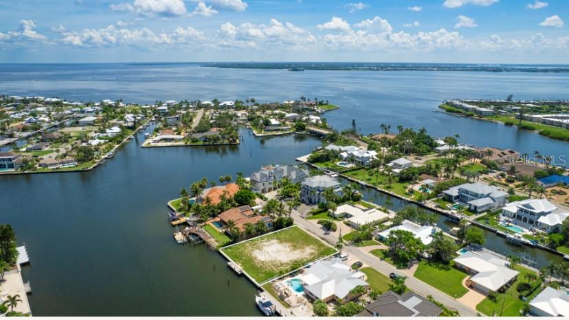 538 67TH ST, HOLMES BEACH, FL — photo 28