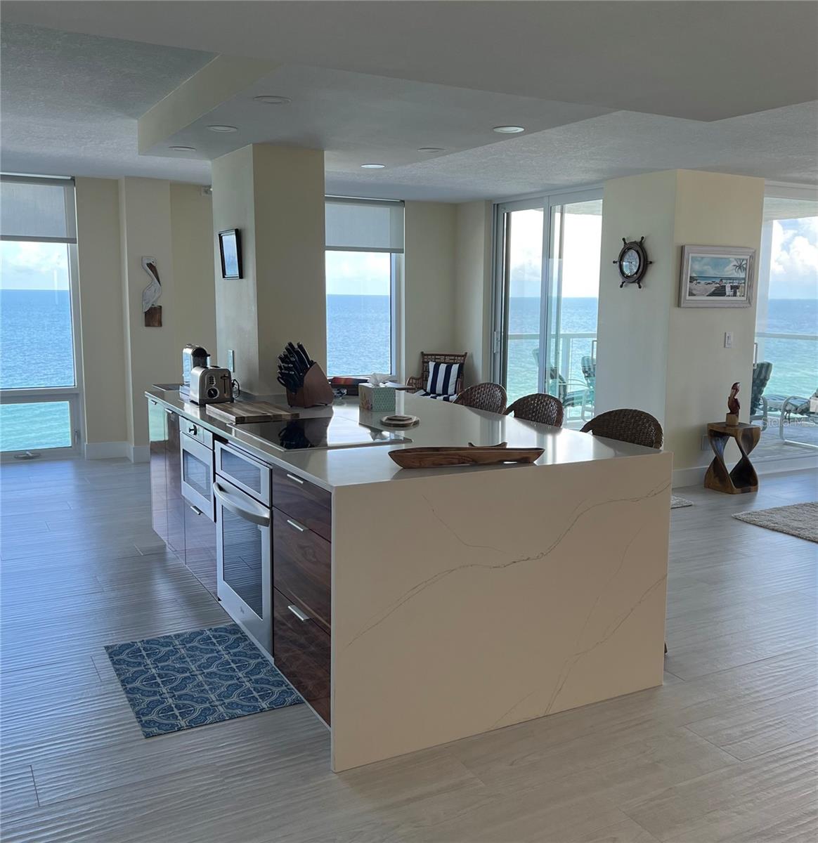 2425 GULF OF MEXICO DR #11F, LONGBOAT KEY, FL — photo 3