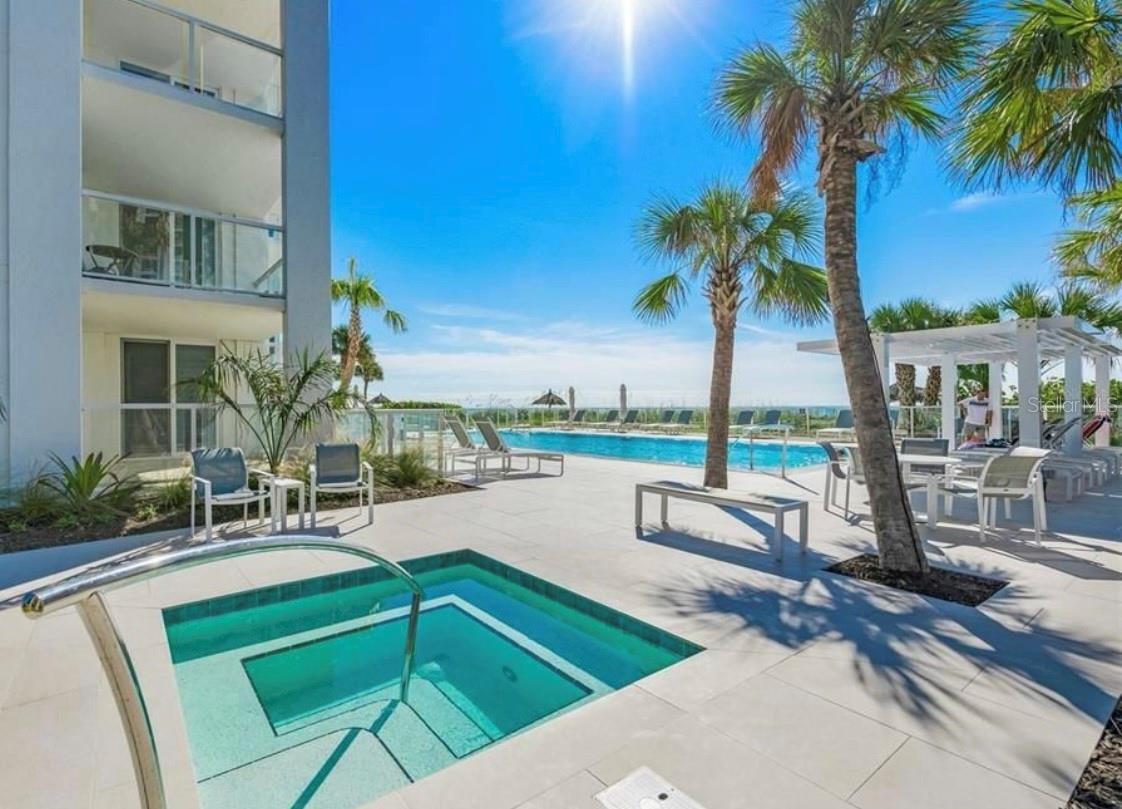 2425 GULF OF MEXICO DR #11F, LONGBOAT KEY, FL — photo 25