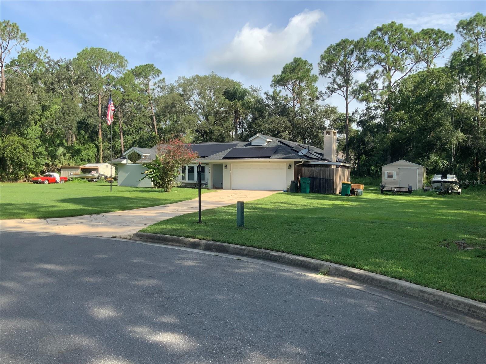 143 TIMBER LN, EUSTIS, FL
