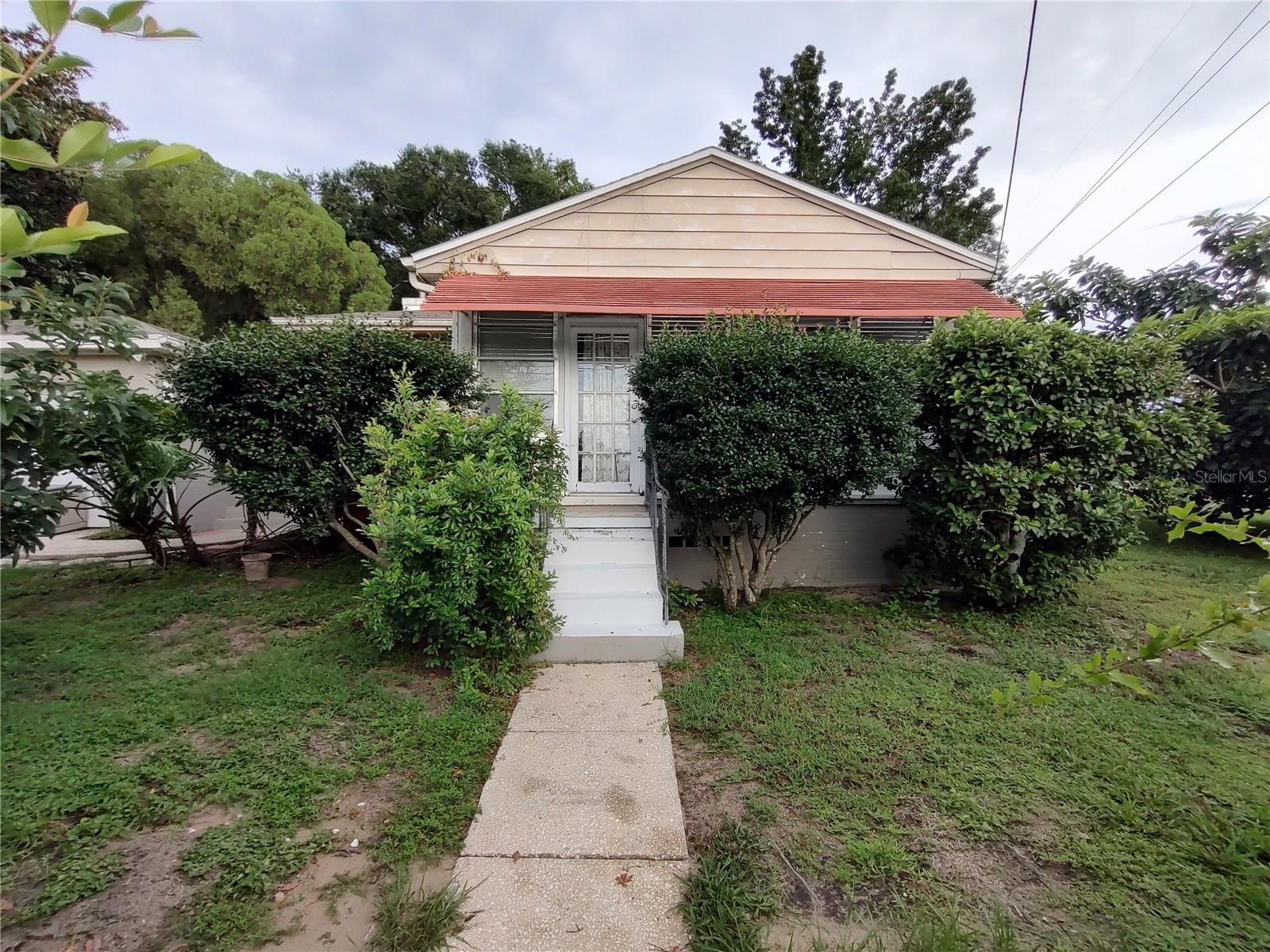 995 W 11TH AVE, MOUNT DORA, FL — photo 90