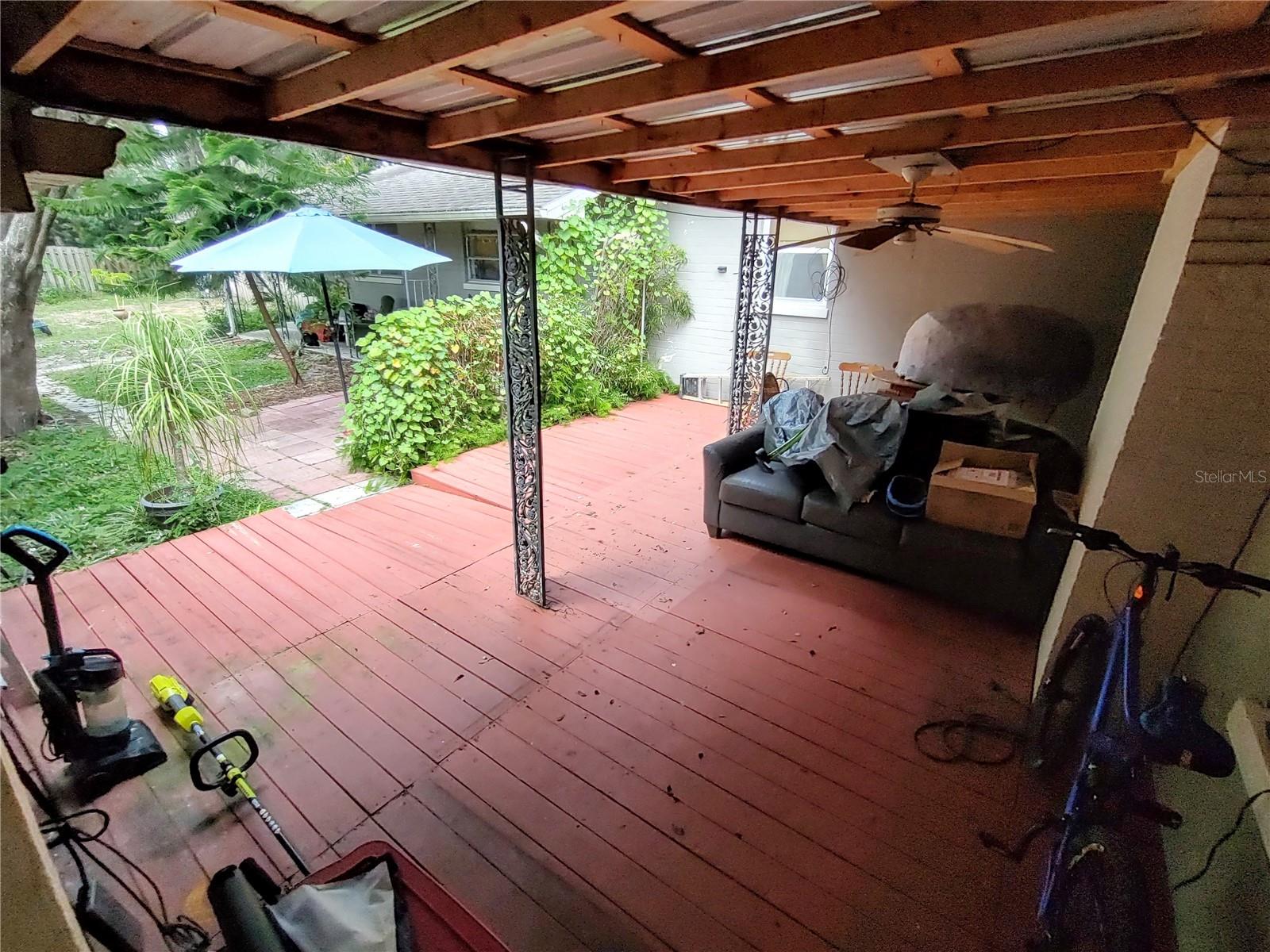 995 W 11TH AVE, MOUNT DORA, FL — photo 86