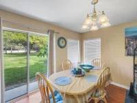 4564 LIMERICK DR — photo 11