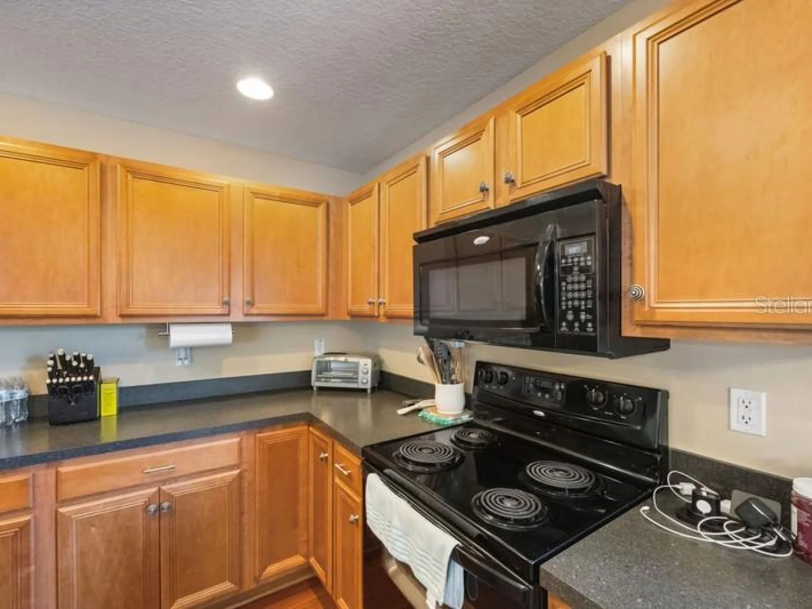 4564 LIMERICK DR, TAMPA, FL — photo 15