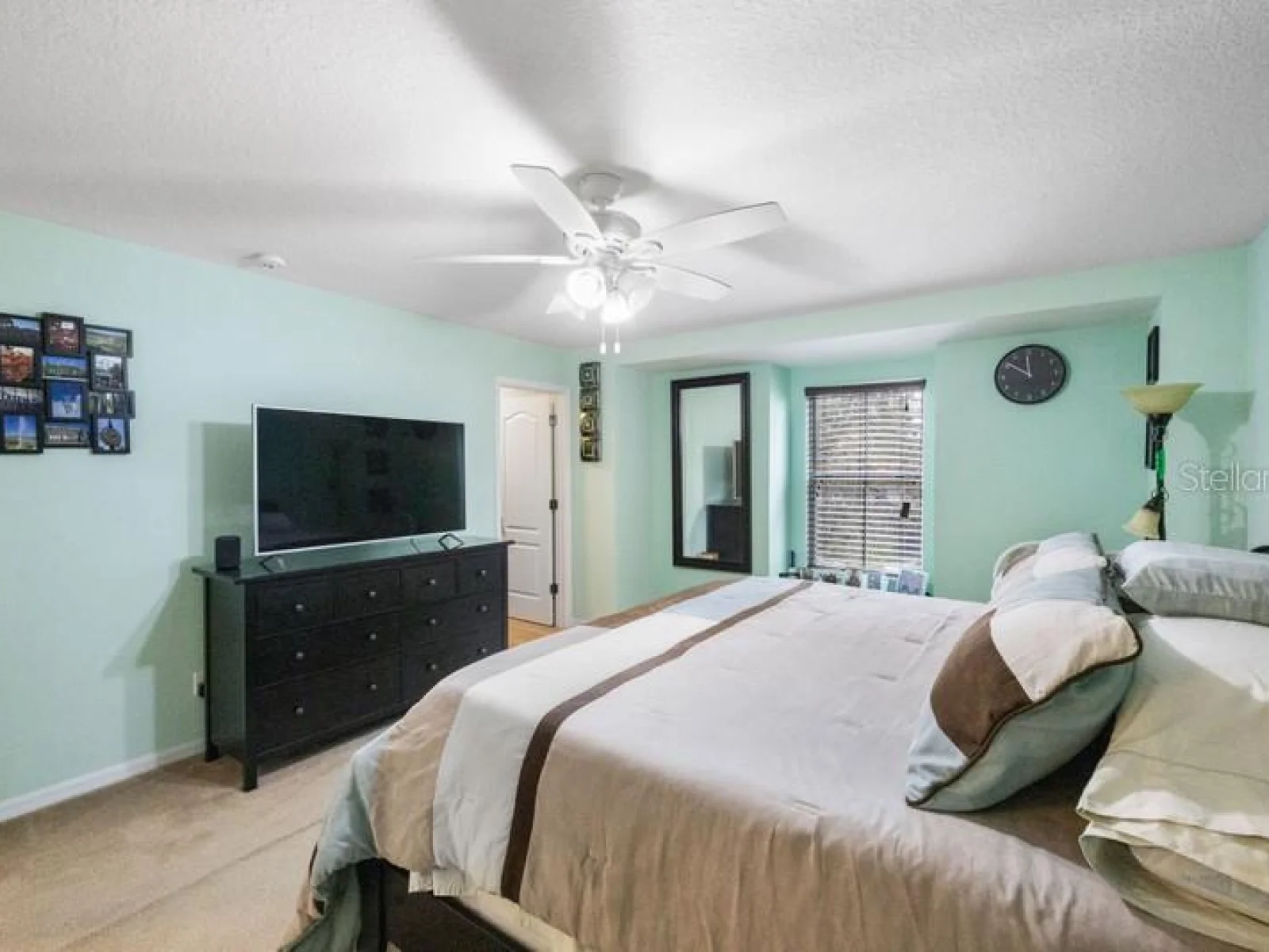 4564 LIMERICK DR, TAMPA, FL — photo 21