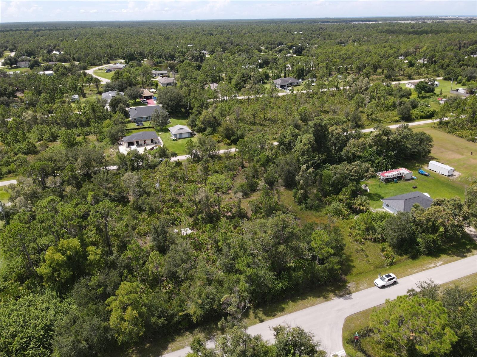 27487 SENATOR DR, PUNTA GORDA, FL — photo 3