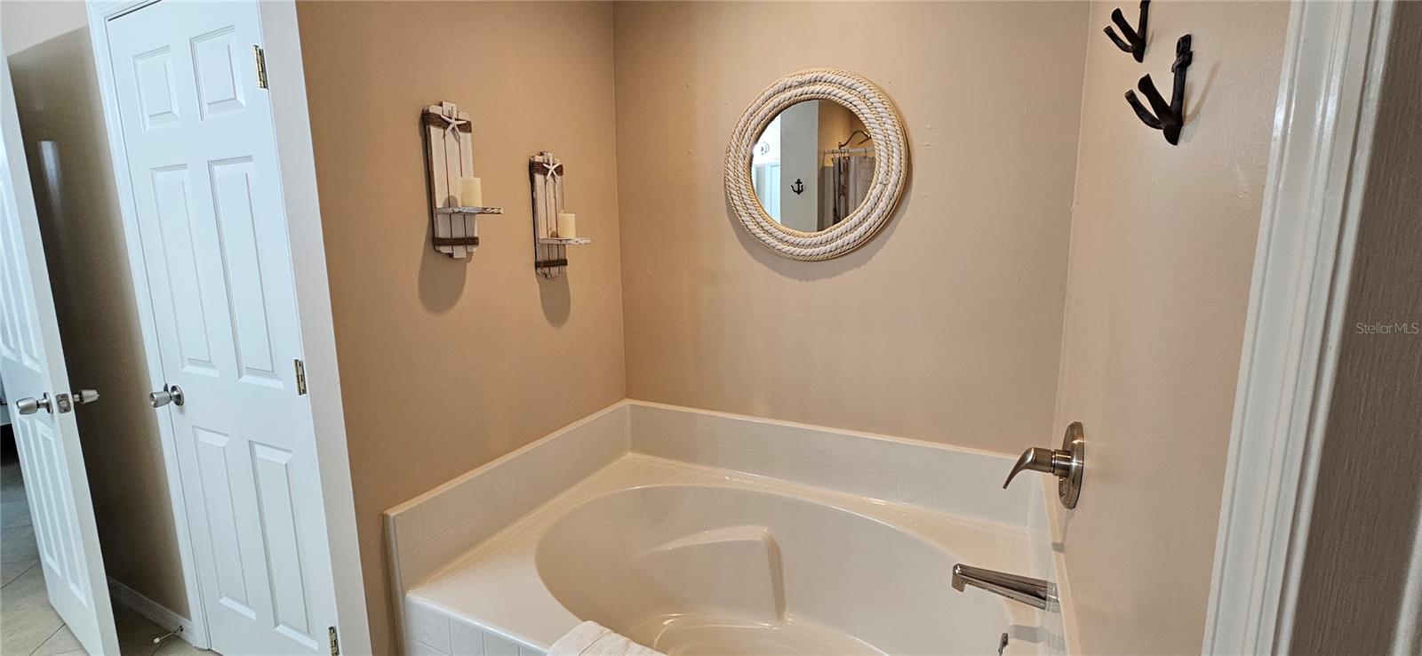 1923 SW 26TH ST, CAPE CORAL, FL — photo 37