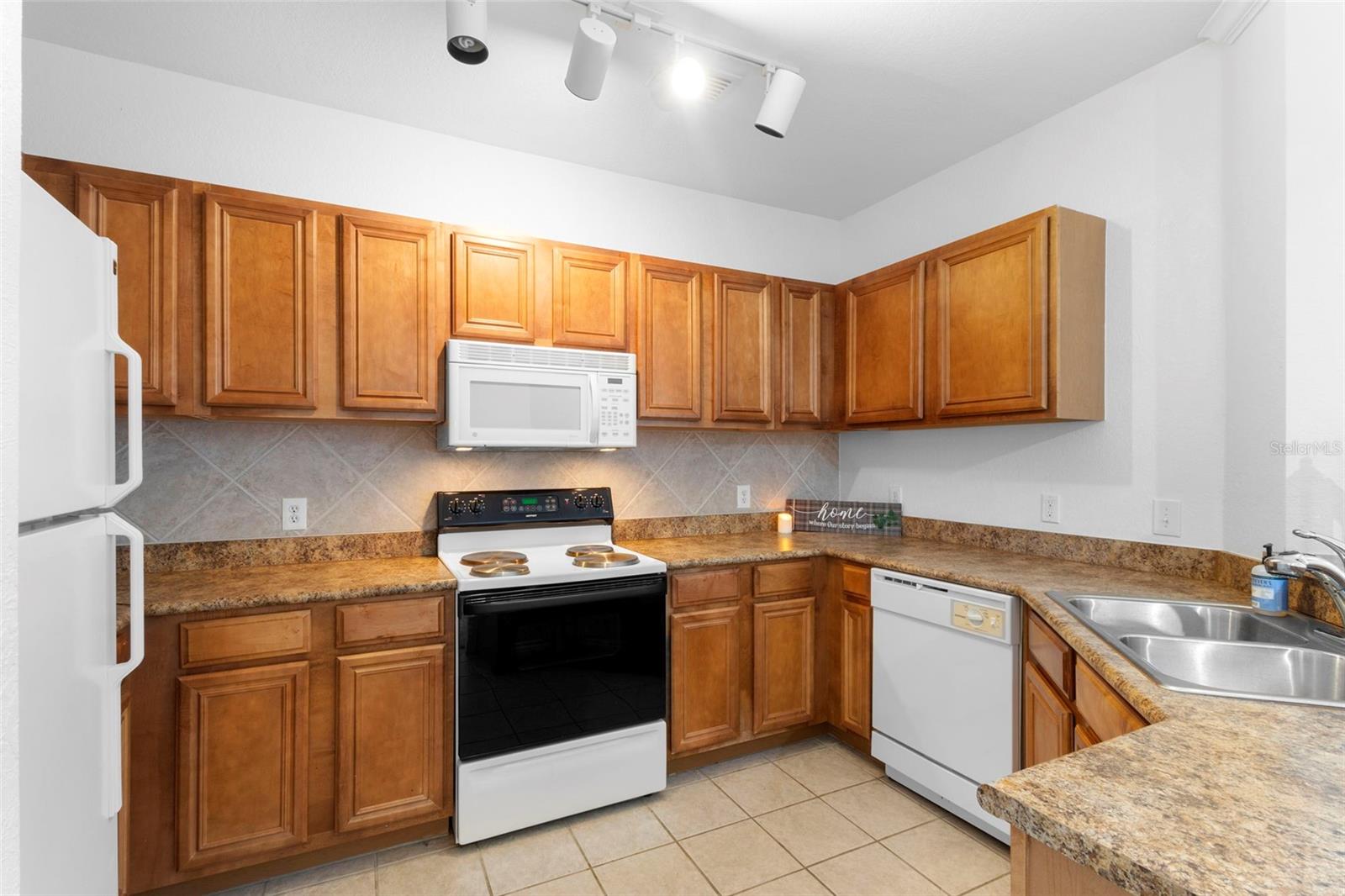 6135 METROWEST BLVD #105, ORLANDO, FL — photo 10