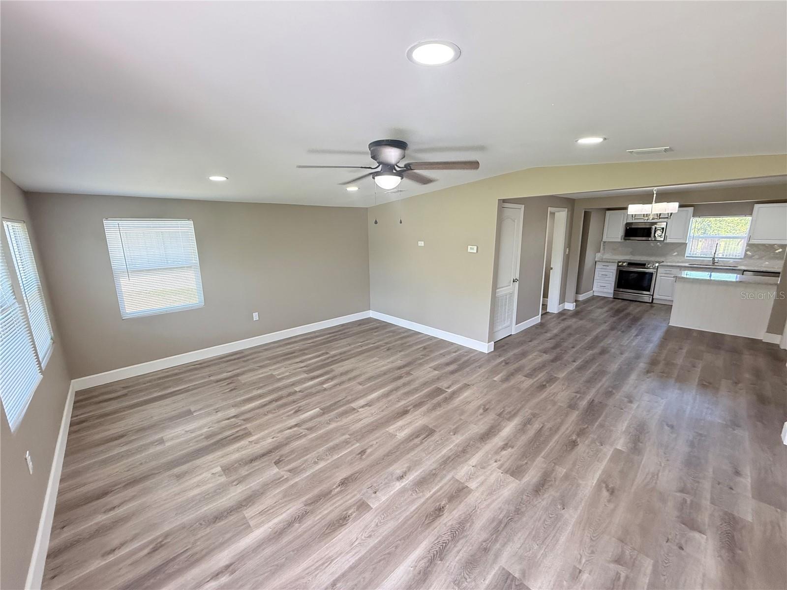 426 BECTON ST, FROSTPROOF, FL — photo 9