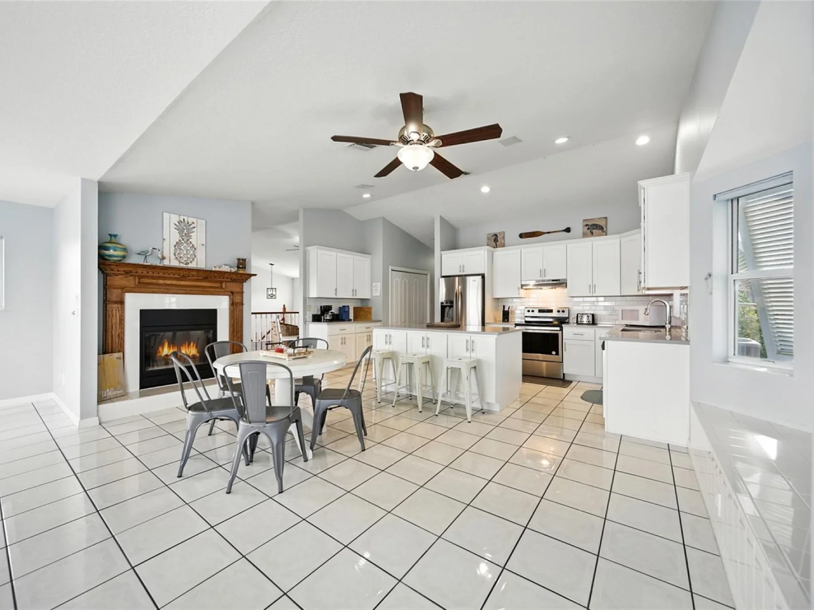 2435 N WATERSEDGE DR, CRYSTAL RIVER, FL — photo 19