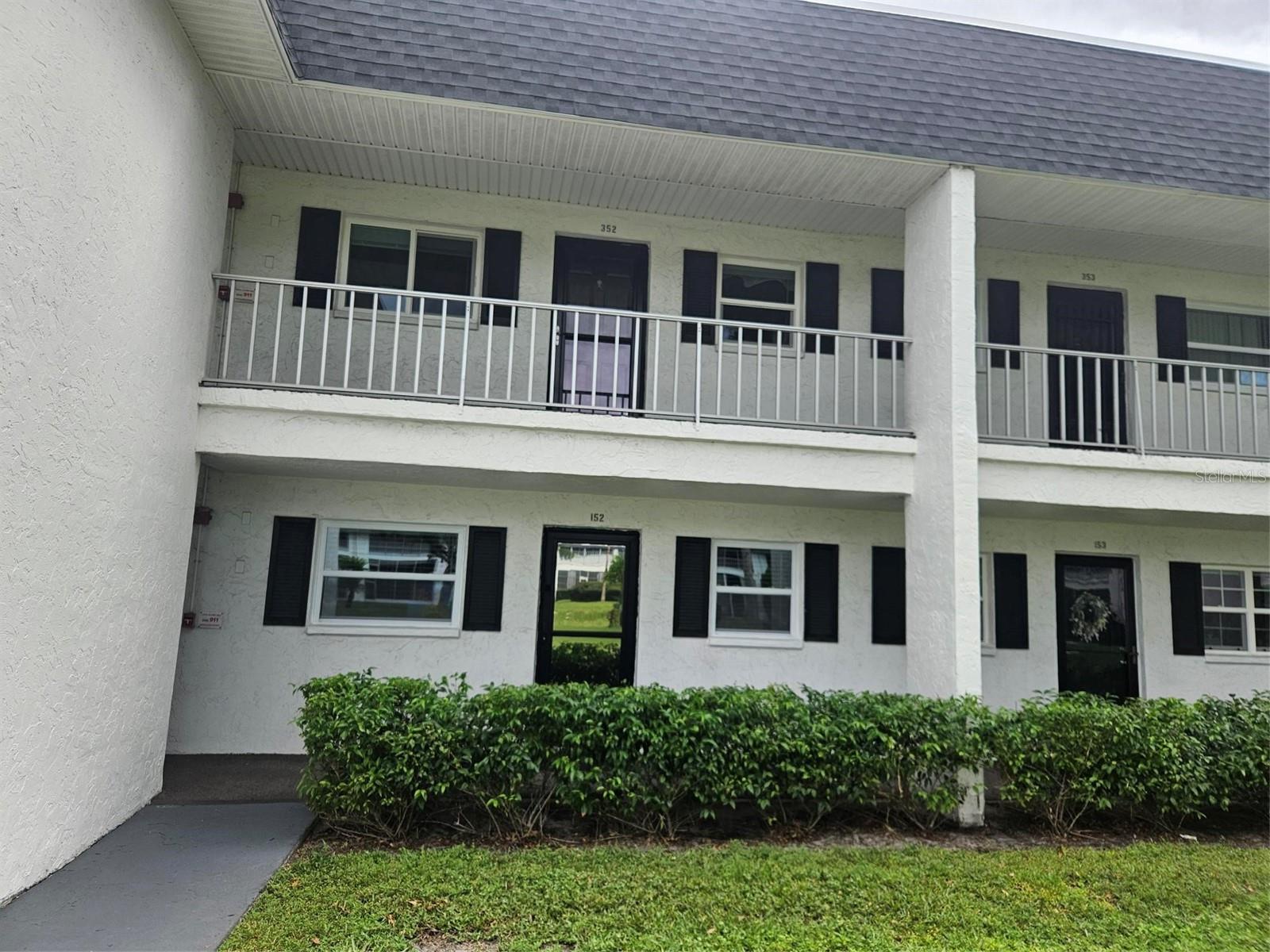 303 47TH AVENUE DR W #352, BRADENTON, FL
