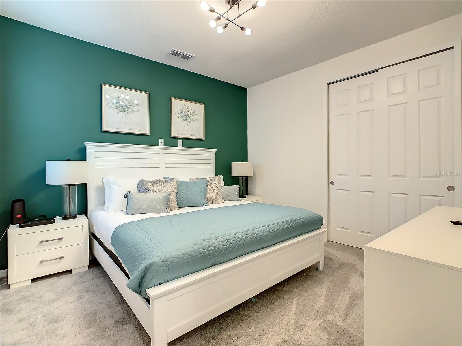 8919 TROPICAL HAVEN CT, KISSIMMEE, FL — photo 46