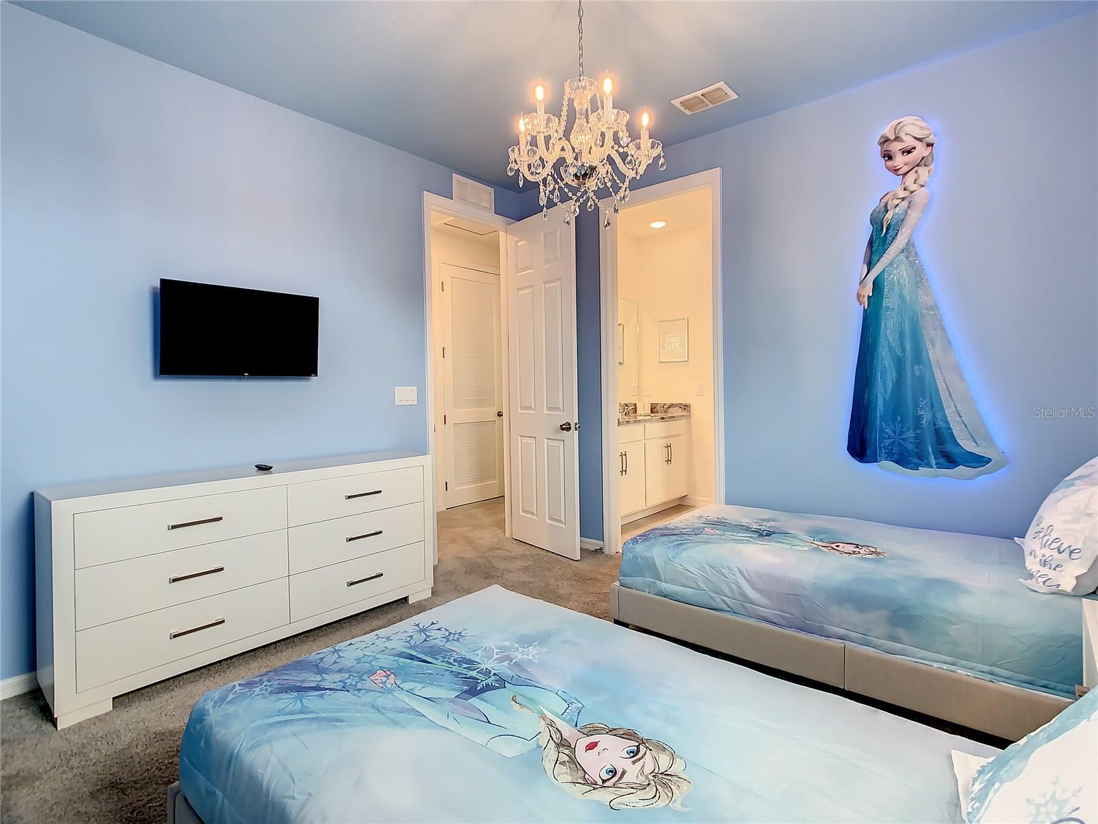 8919 TROPICAL HAVEN CT, KISSIMMEE, FL — photo 54
