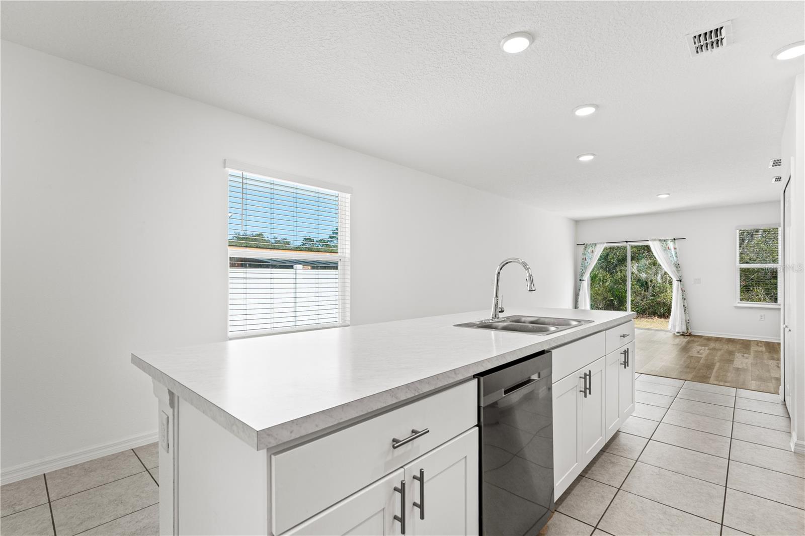 2815 WESTWOOD AVE, NEW SMYRNA BEACH, FL — photo 15