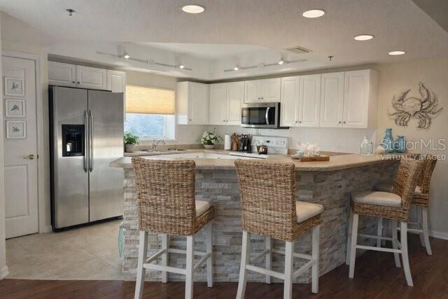 5300 S ATLANTIC AVE #8-401, NEW SMYRNA BEACH, FL — photo 2