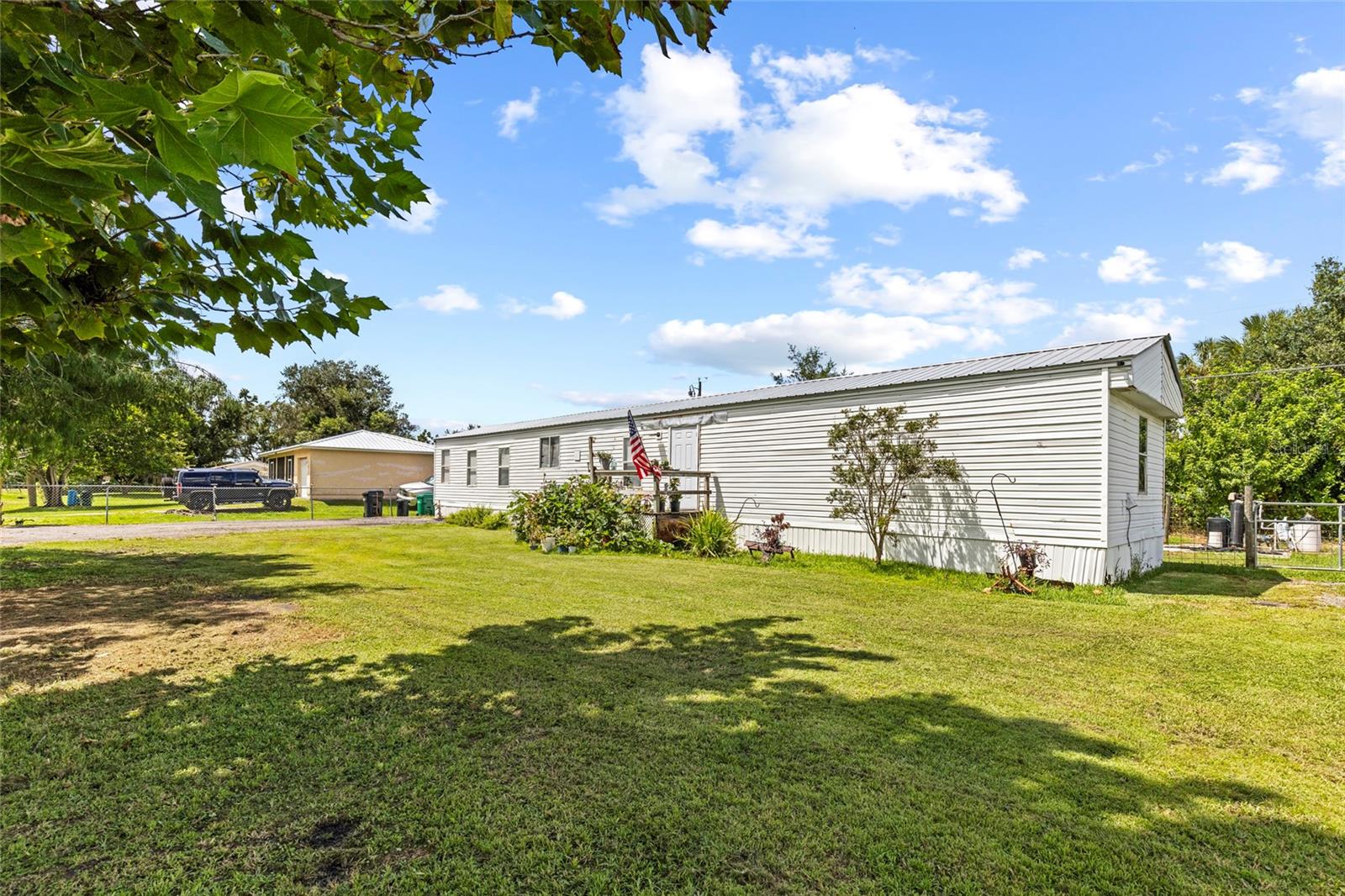 6585 NE 7TH ST, OKEECHOBEE, FL — photo 3