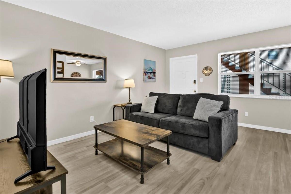 18205 GULF BLVD, REDINGTON SHORES, FL — photo 5