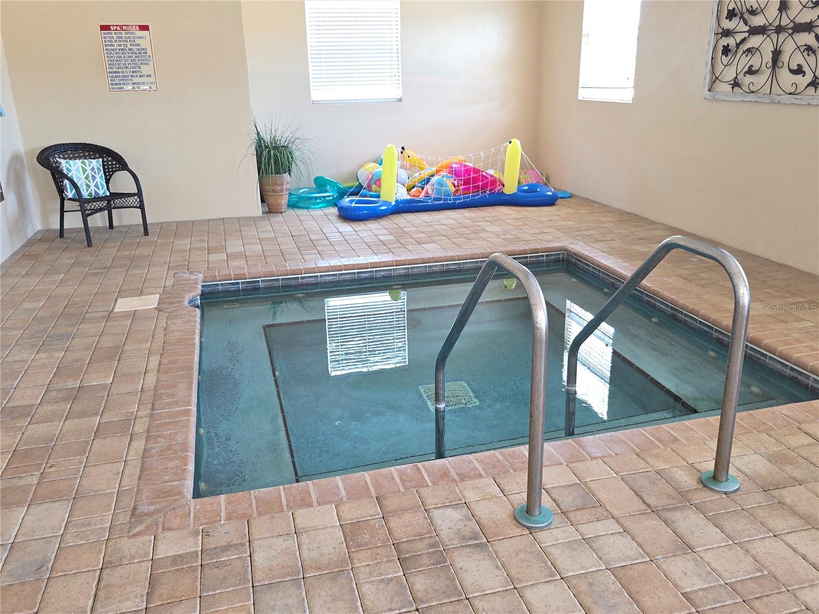 8152 SOUTHERN PINES DR, BROOKSVILLE, FL — photo 31