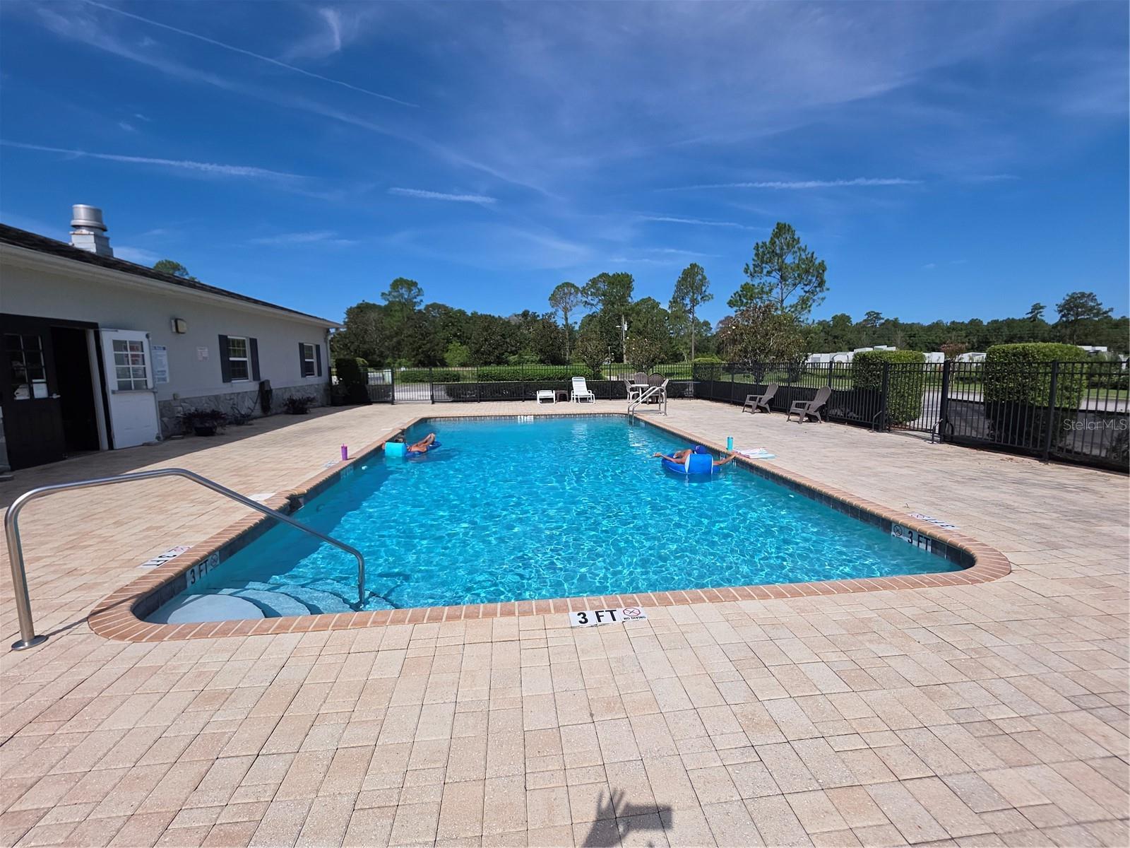 8152 SOUTHERN PINES DR, BROOKSVILLE, FL — photo 32