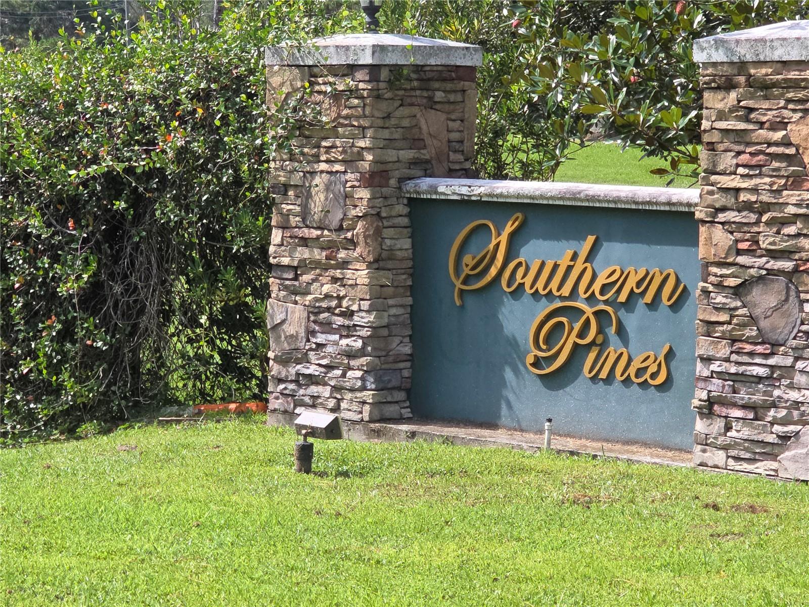8152 SOUTHERN PINES DR, BROOKSVILLE, FL — photo 36