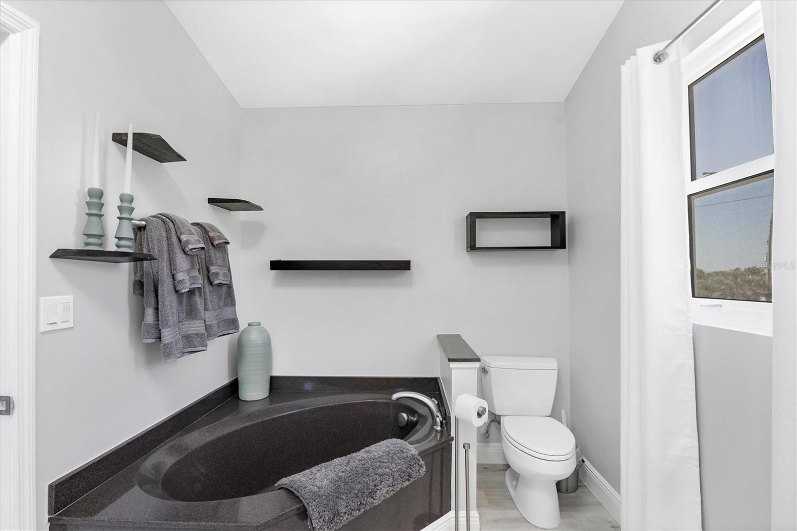 401 LAFITTE ST, BOCA GRANDE, FL — photo 41