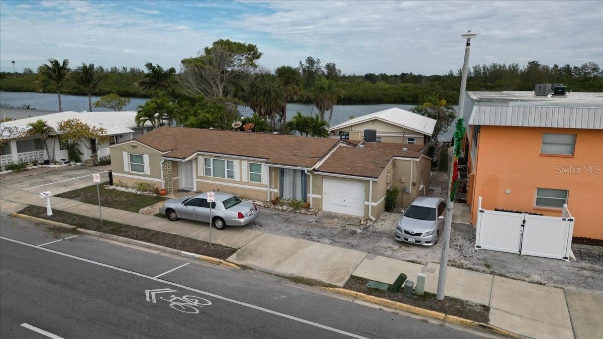 18207 GULF BLVD, REDINGTON SHORES, FL