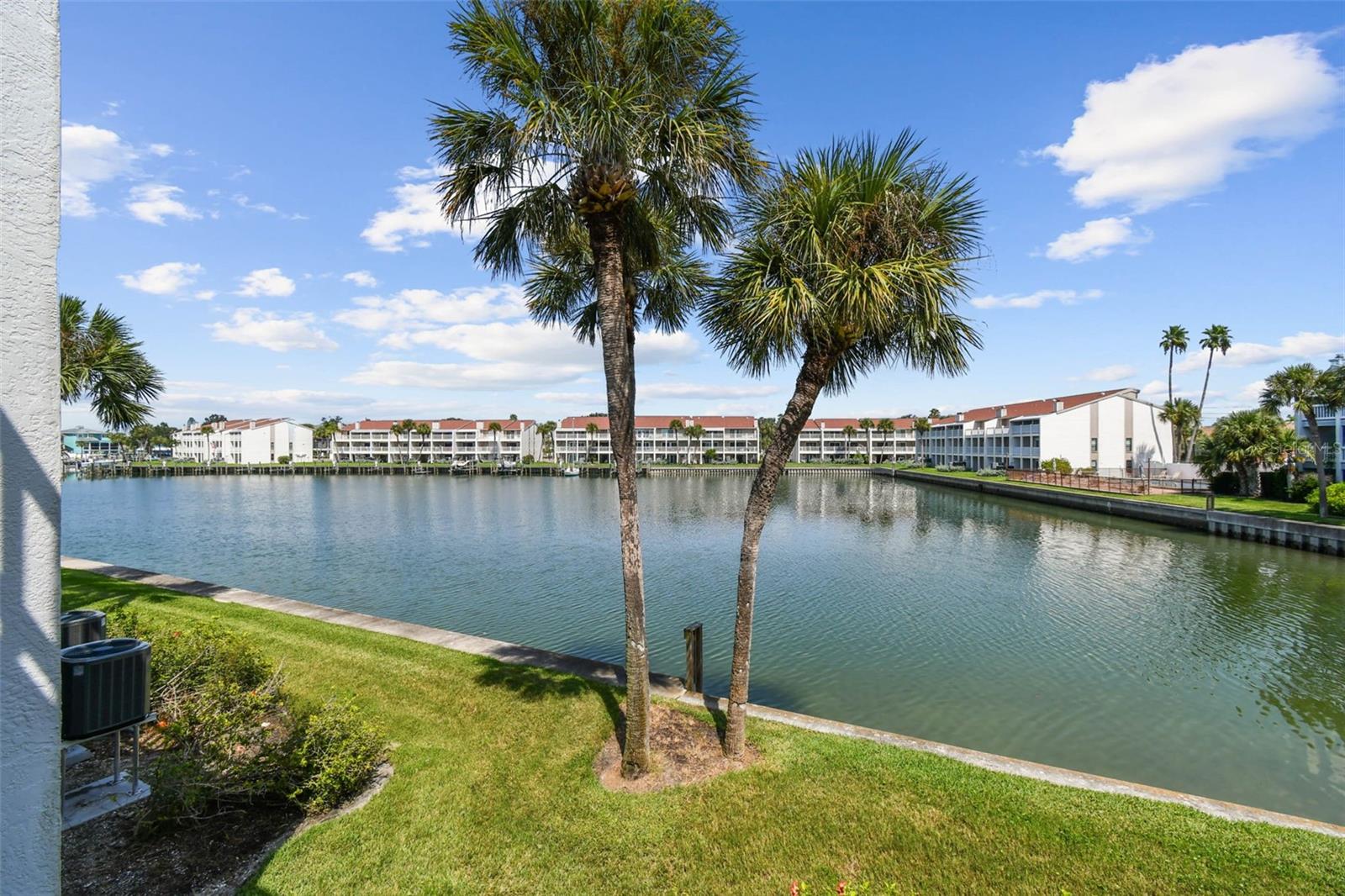 12134 CAPRI CIR S #803, TREASURE ISLAND, FL — photo 32